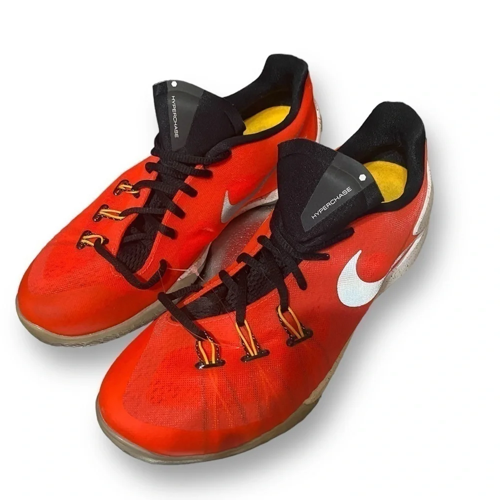NIKE “Hyperchase” Premium Rouge Sneakers. Men’s Size 10 Bright Orange ECU